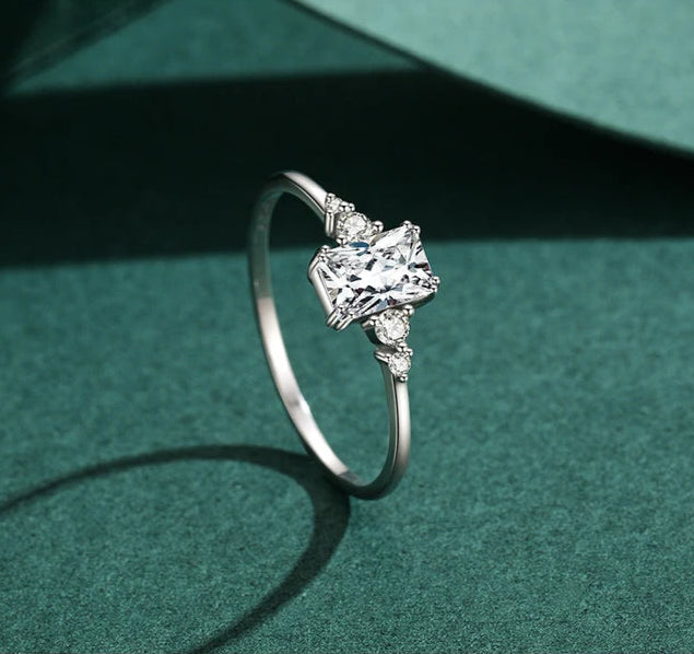 Rectangle Dazzling Ring