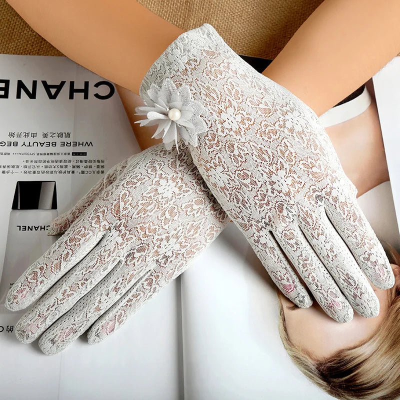 Sexy Hollow Lace Flower Gloves