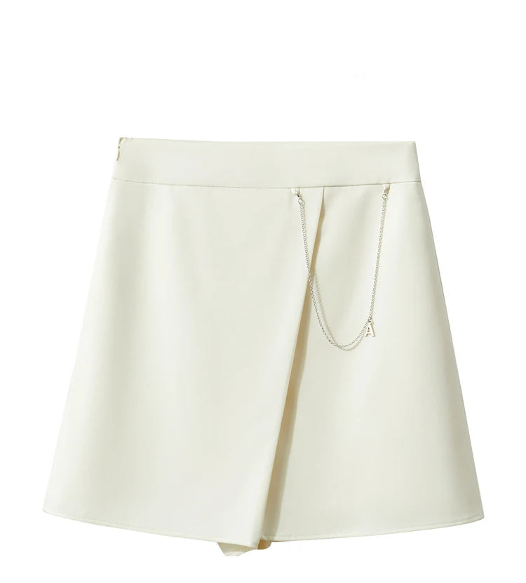 Minimalism Women's Casual Shorts