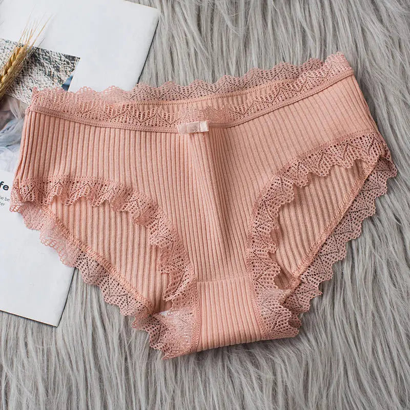 4 Pcs Lace Wavy Trim Bikini Panties