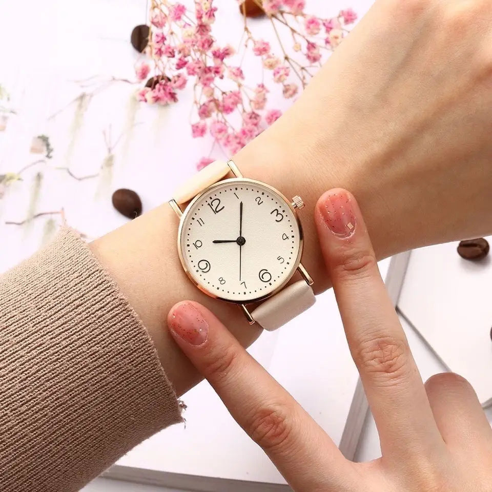 Arabic Numbers Leather Analog Quartz Watch