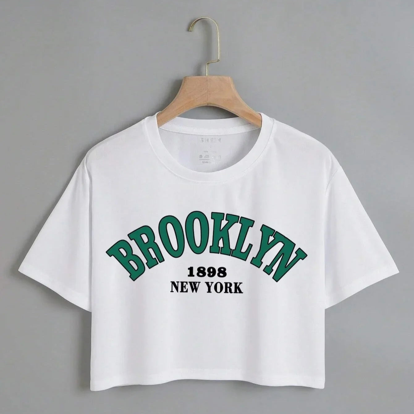 Crop T-shirt