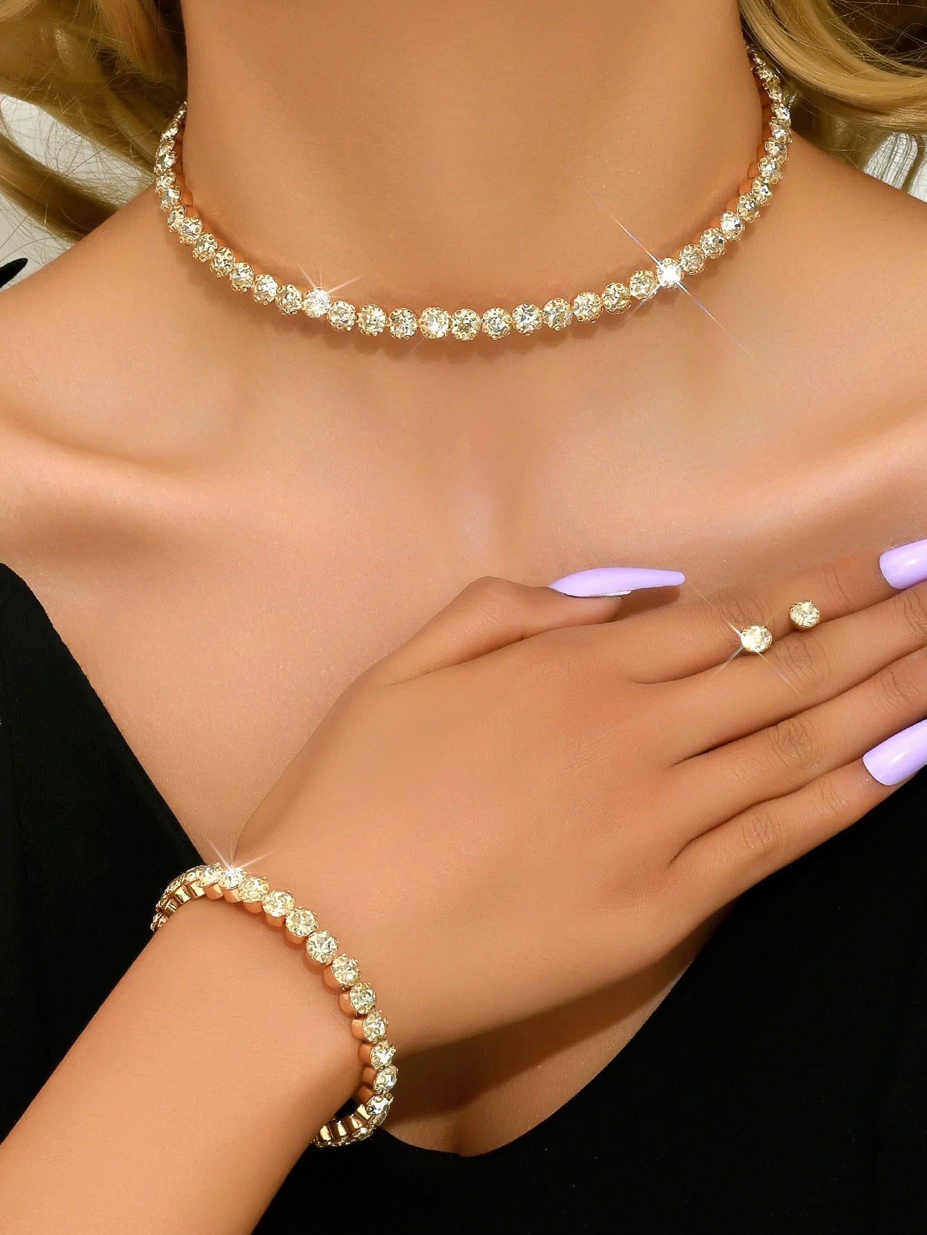 women's fashionable and minimalist jewelry sets