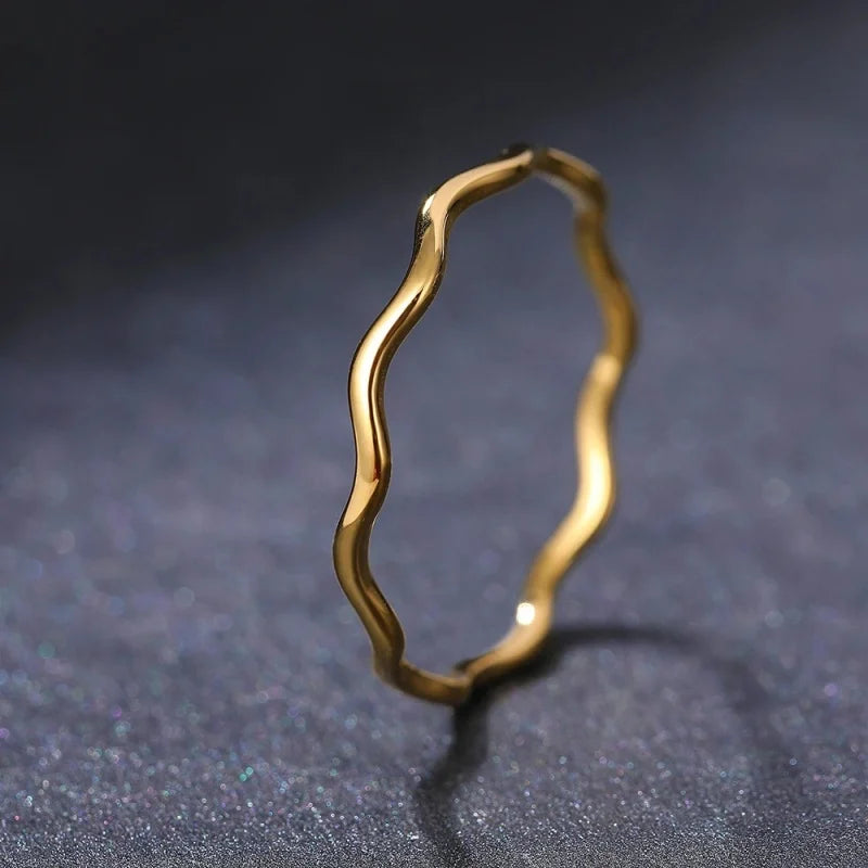 Minimalist Sea Wave Ring