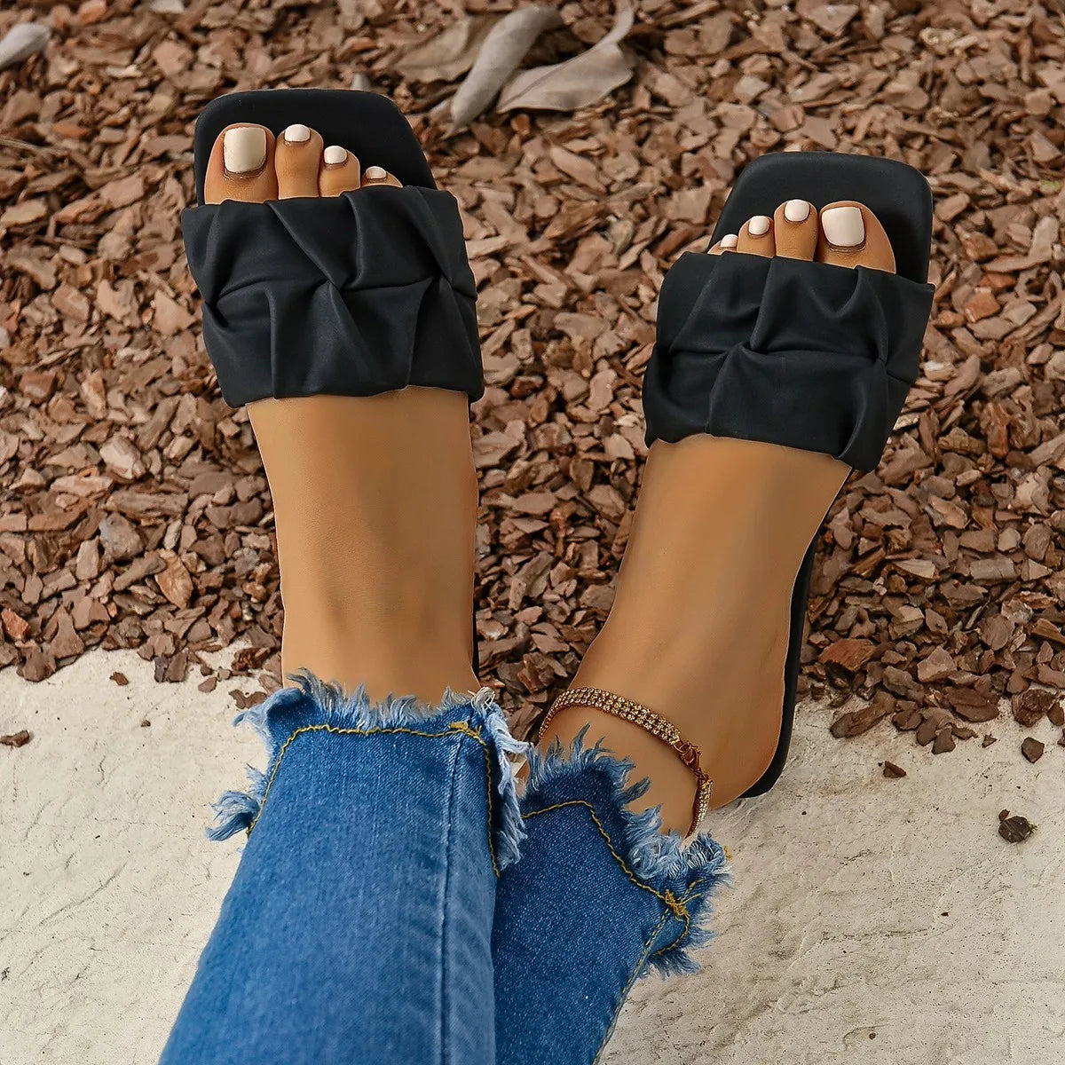 Flat Outdoor Flat Sandals