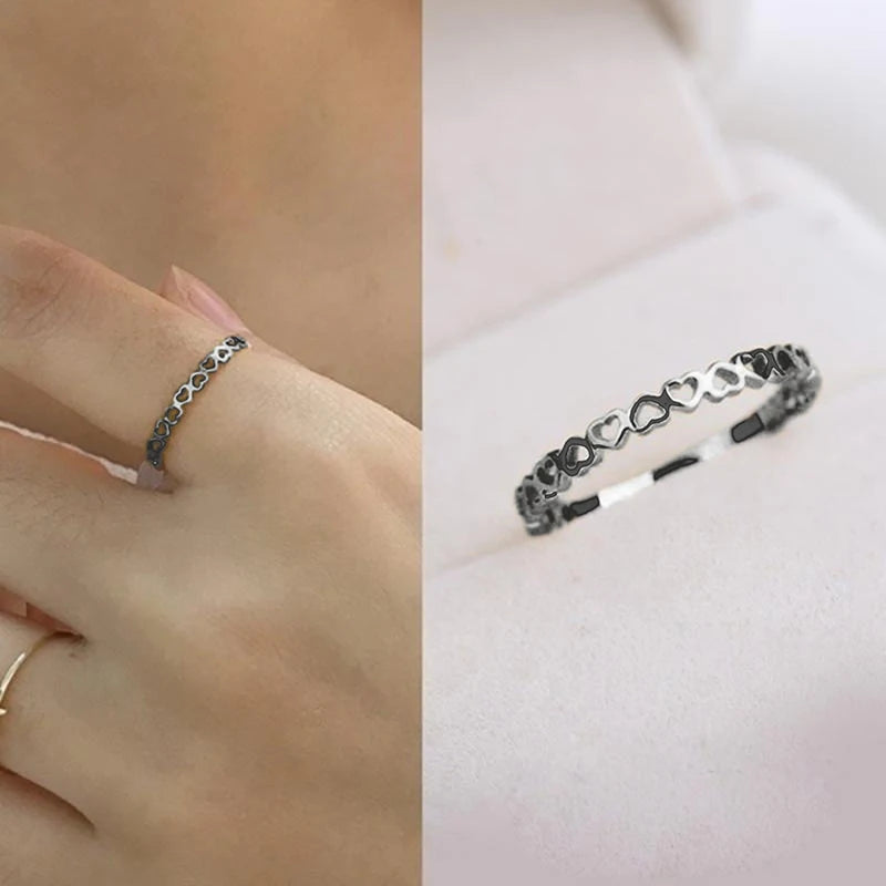 Hollow Hearts Finger Ring