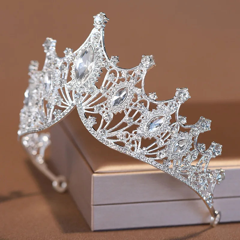 Rhinestone Tiara Designed For Wedding Party