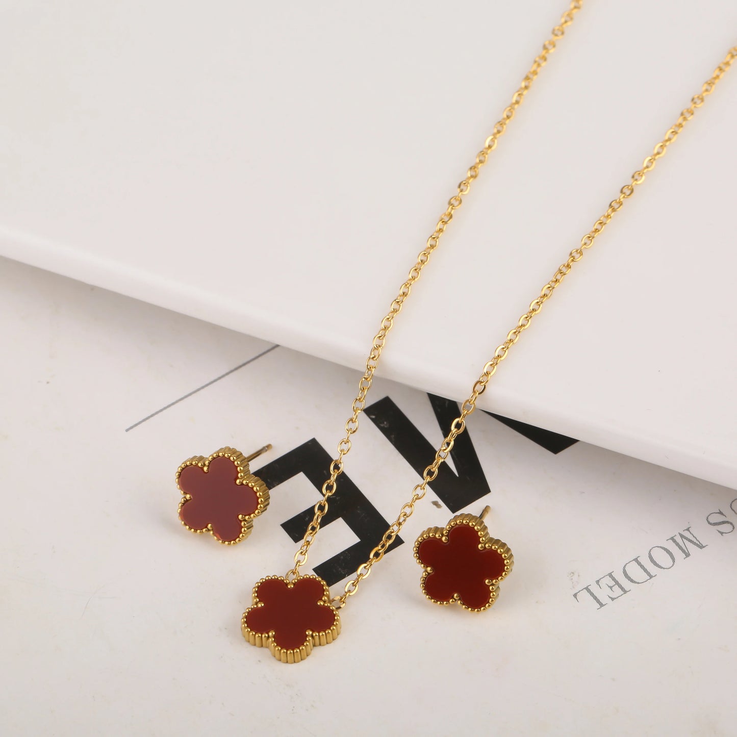 Adjustable New Design Gold Plated Stainless Steel 316L Plant Flower Bracelet
