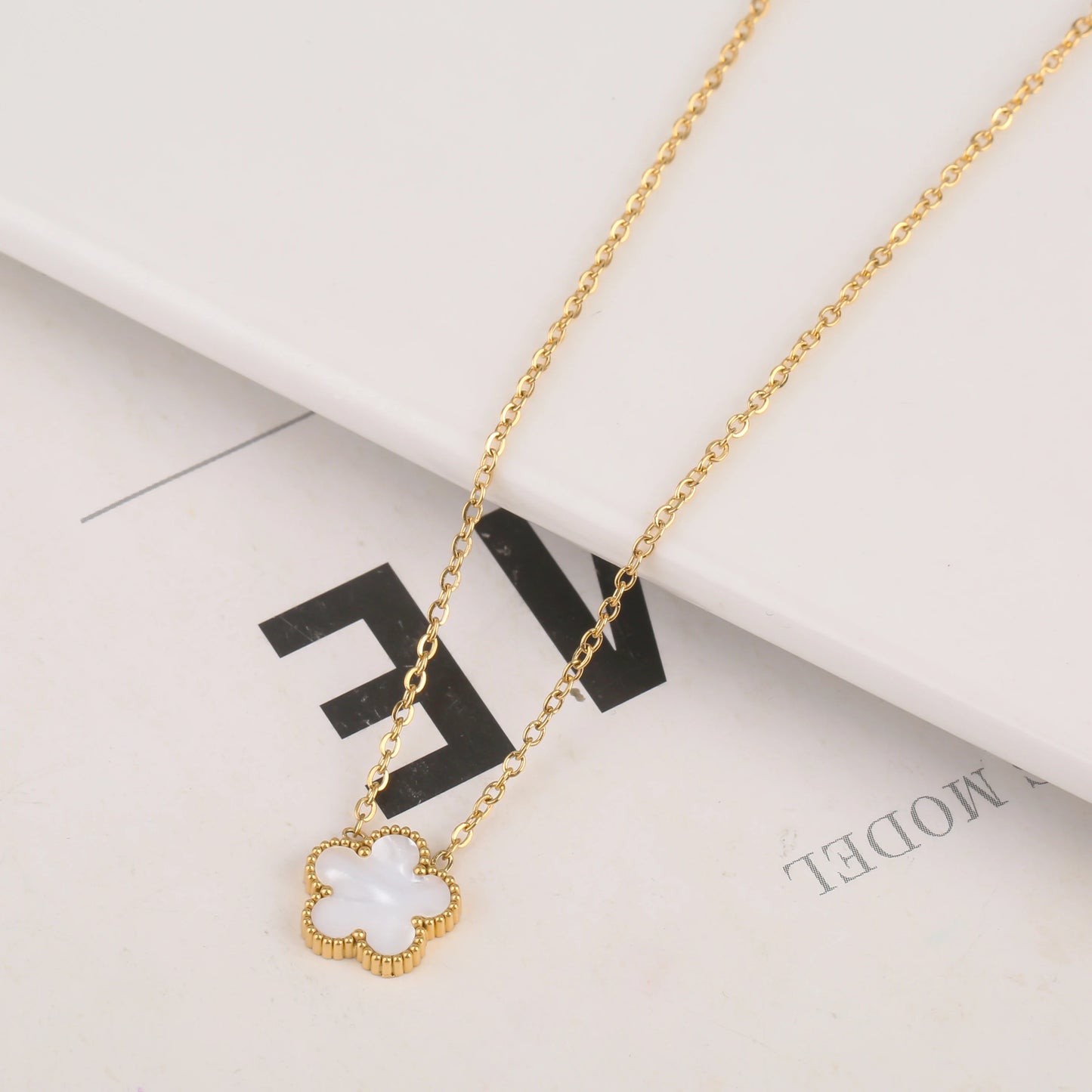 Adjustable New Design Gold Plated Stainless Steel 316L Plant Flower Bracelet