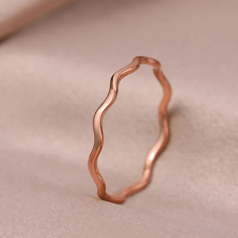 Minimalist Sea Wave Ring