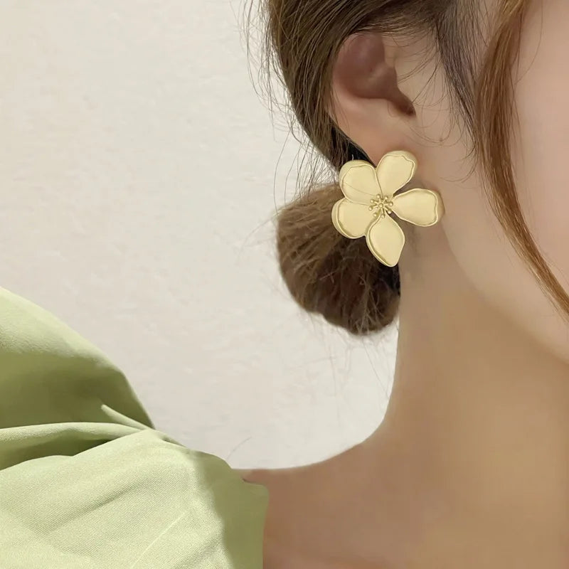 Gold Color Matte Flower Retro Earrings