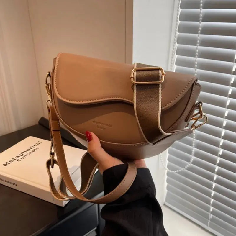 Small Saddle Shoulder Crossbody Bag