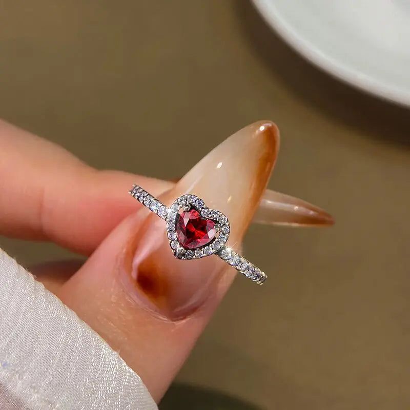 Zircon Shiny Love Heart Ring