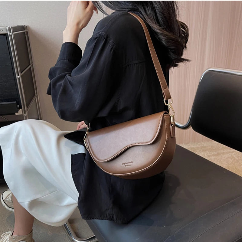 Small Saddle Shoulder Crossbody Bag