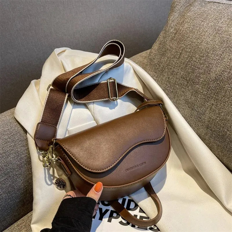 Small Saddle Shoulder Crossbody Bag