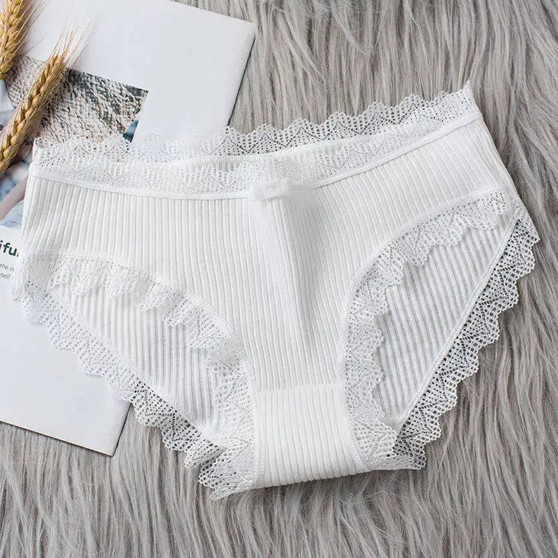 4 Pcs Lace Wavy Trim Bikini Panties