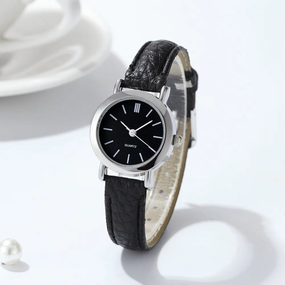 Casual Leather Band Quartz Watch