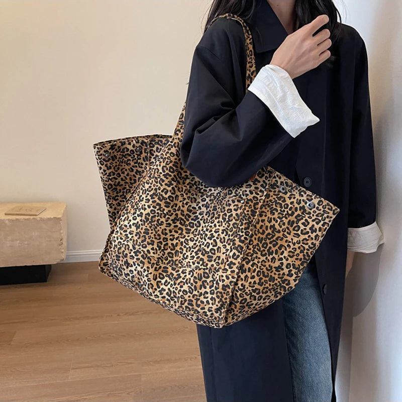 Leopard Pattern Tote Bag