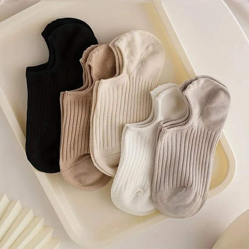Colorful Ribbed Short Socks