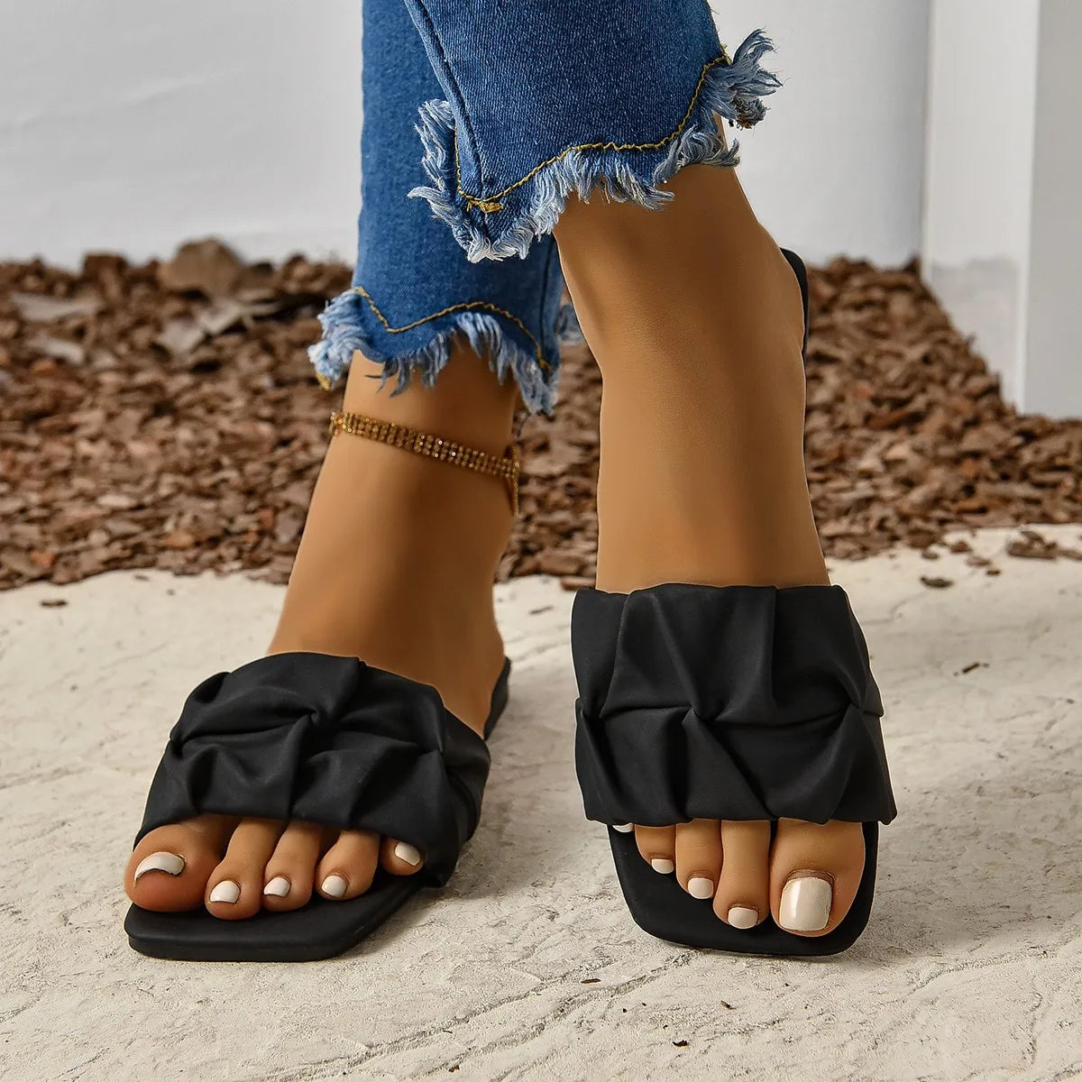 Flat Outdoor Flat Sandals