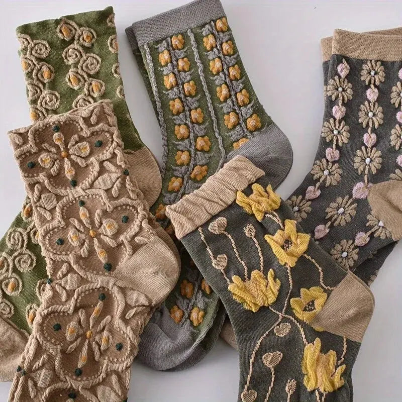 3D Floral Textured Socks, Retro Court Style
