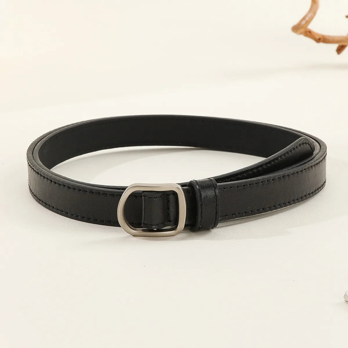Lazy Belt Casual Simple Perforated Women'S Belt