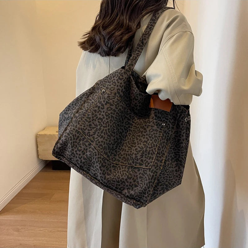 Leopard Pattern Tote Bag