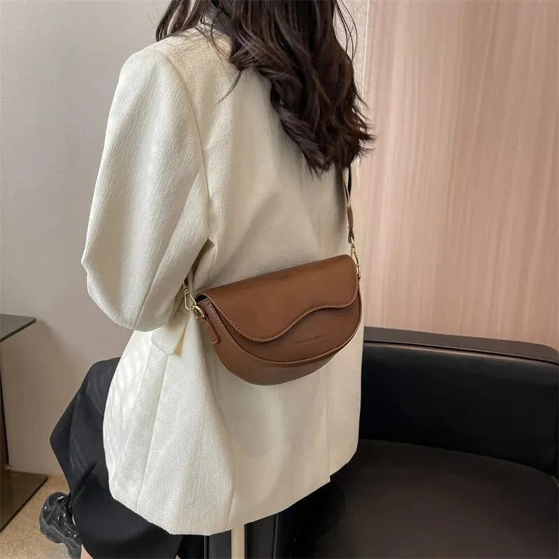 Small Saddle Shoulder Crossbody Bag