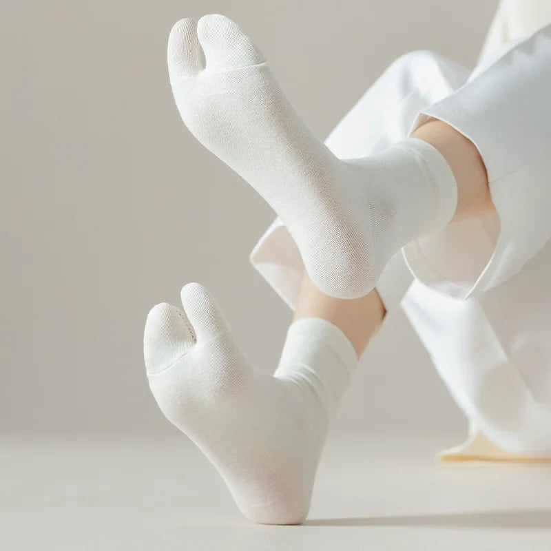 Japanese Men And Women's Summer Fiber Double Fingered Socks