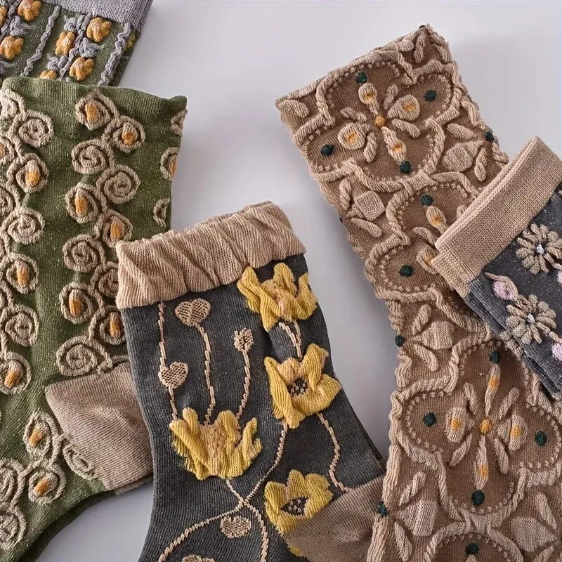 3D Floral Textured Socks, Retro Court Style