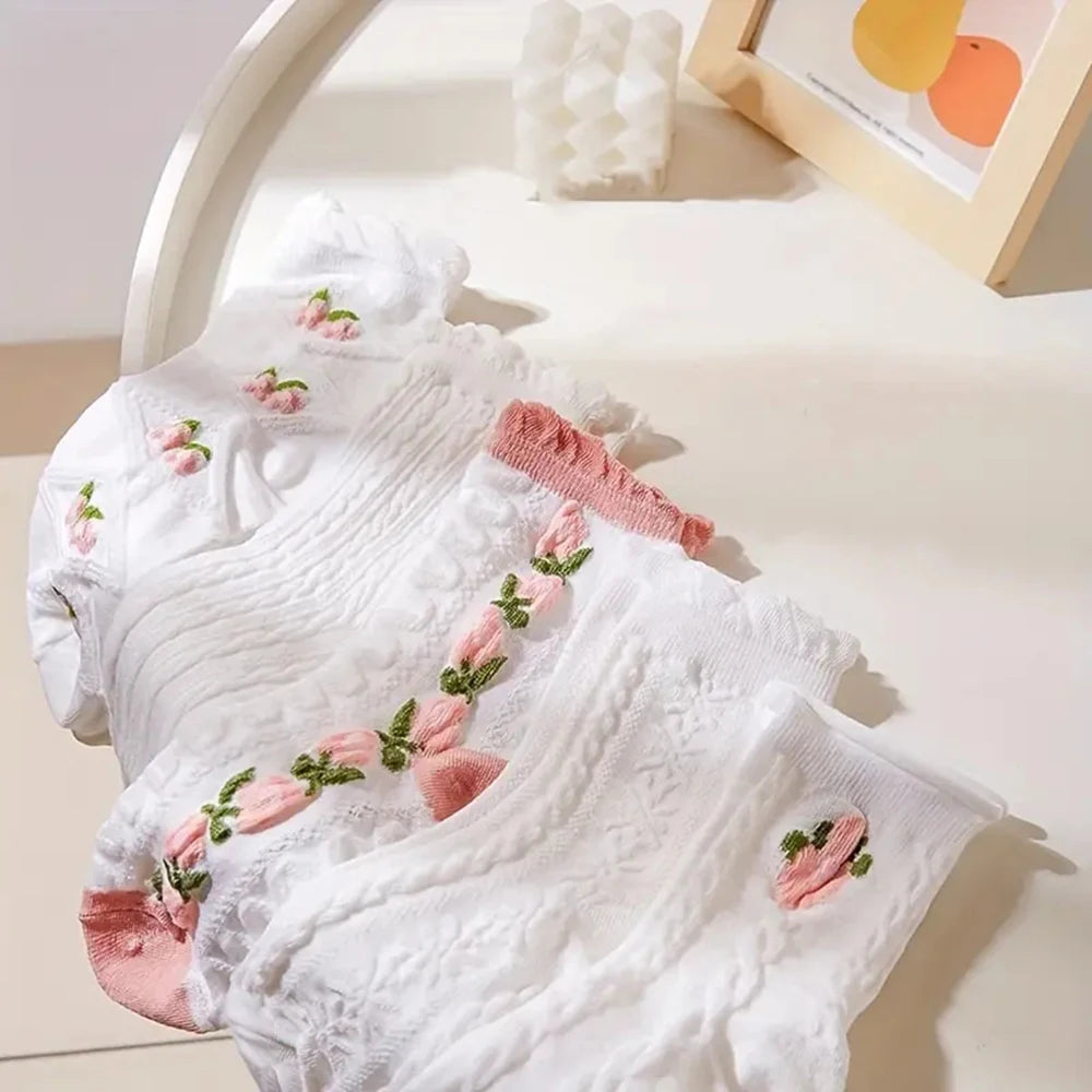 Cute Lace Mid Tube Socks