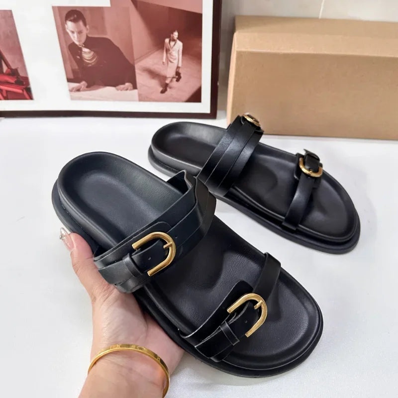 Chic Leopard Print Platform Sandal