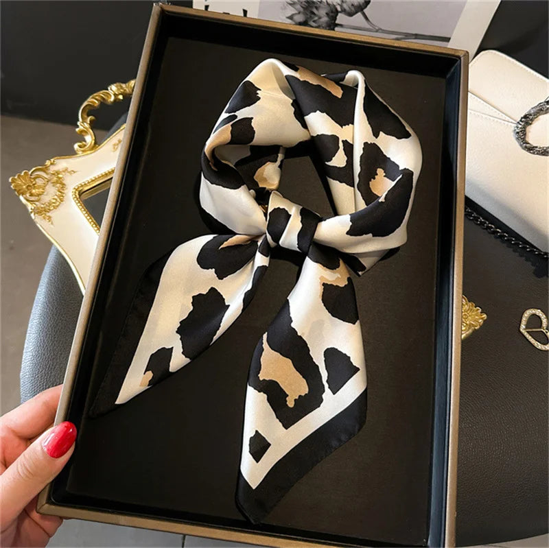 70X70cmPrinted Women's Scarf Pashmina Silk Scarf
