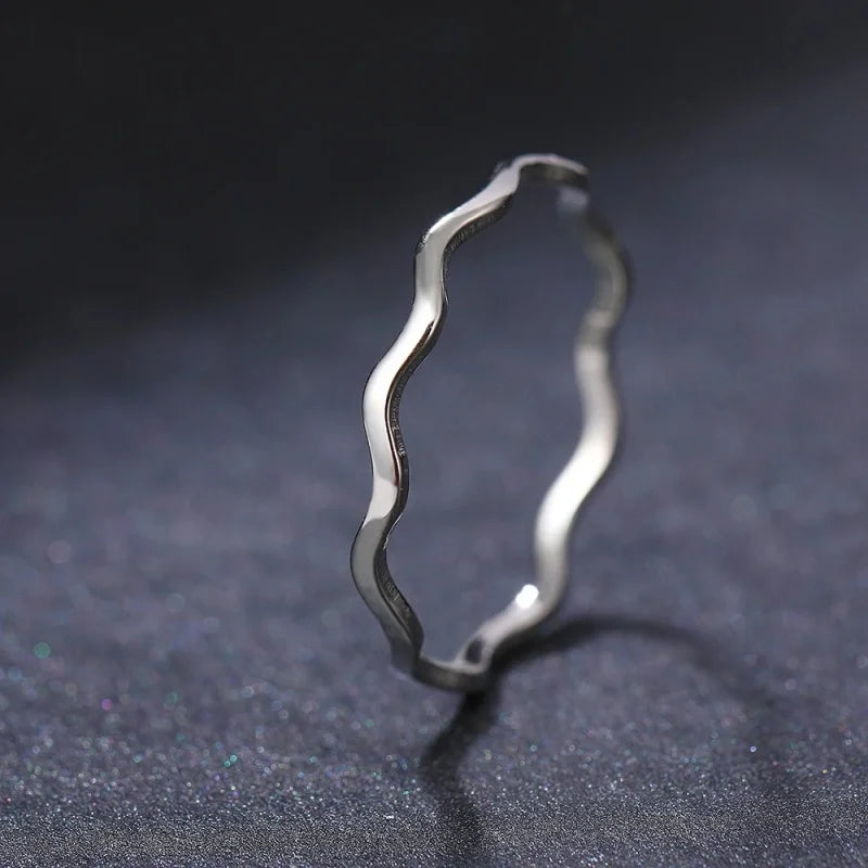 Minimalist Sea Wave Ring