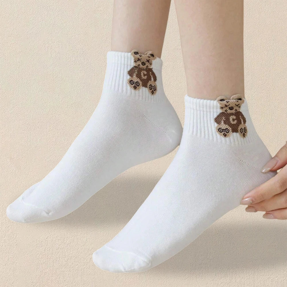 Women Cartoon Teddy Bear Patterned Ankle Socks