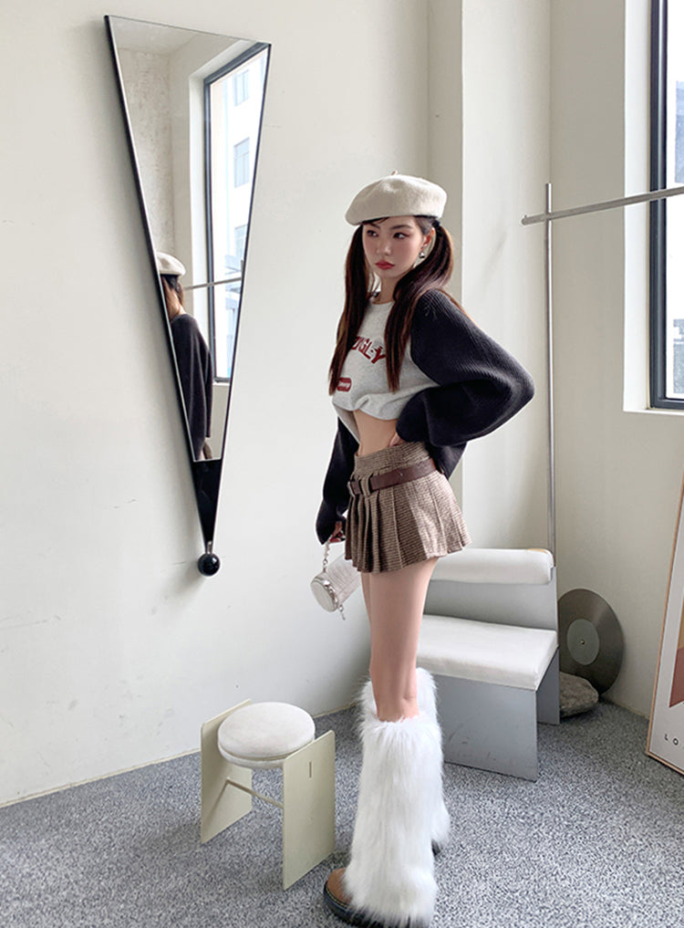 Low Rise Houndstooth Mini Skirt with Belt