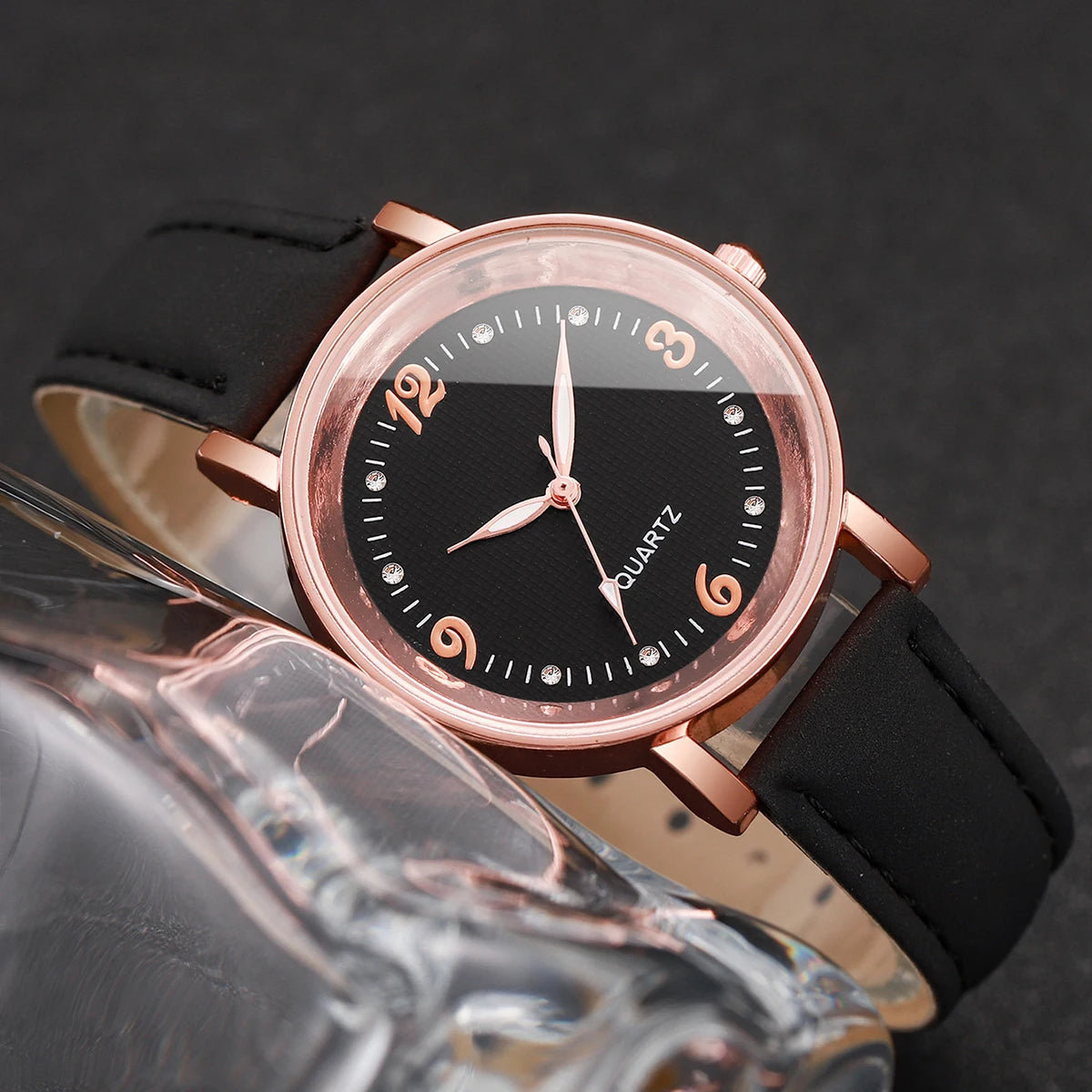 Casual Leather Band Analog Quartz Watches