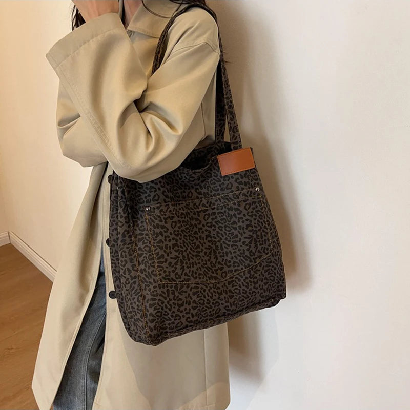Leopard Pattern Tote Bag