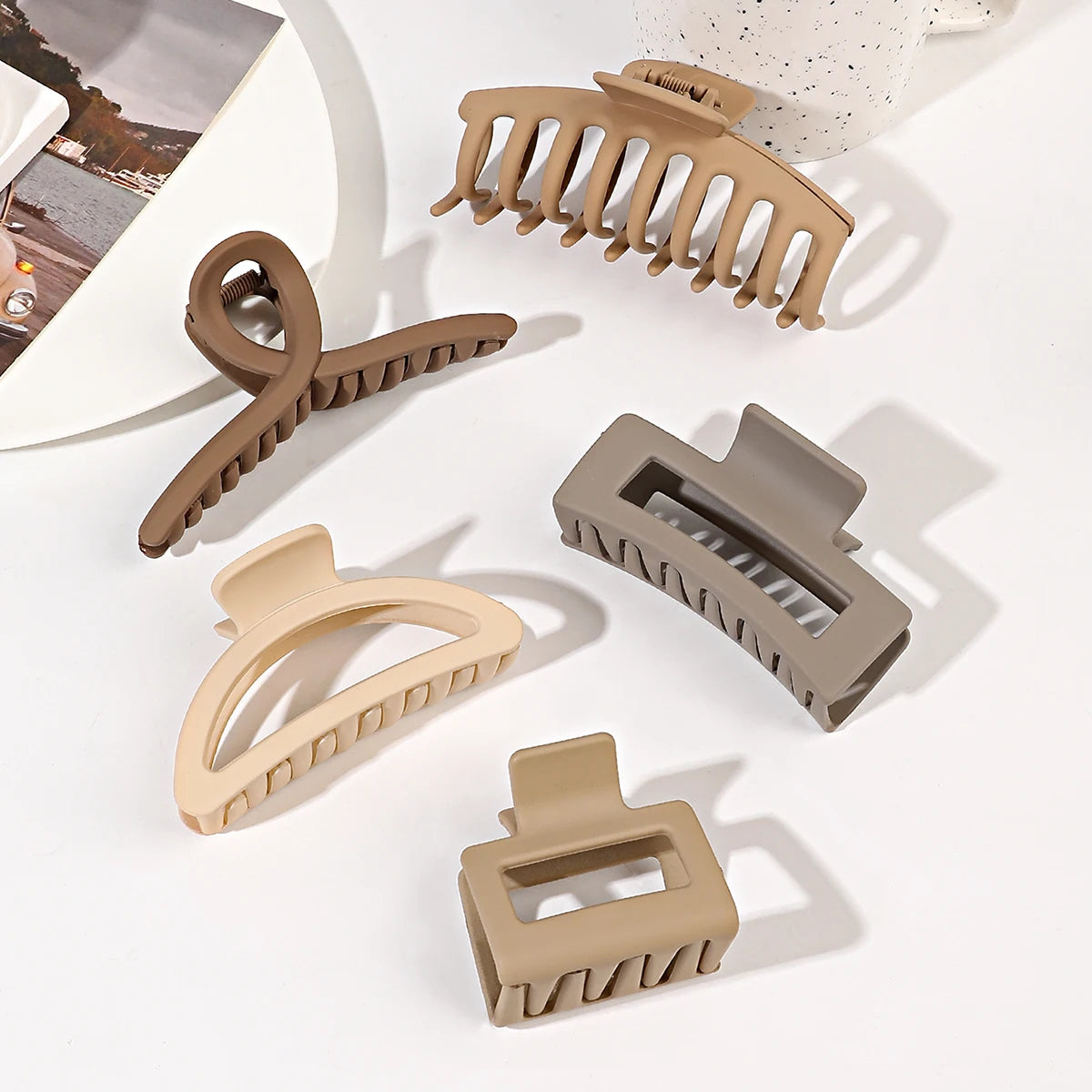 5 Pcs Mixed Colors And Shapes Big Hair Claw Clips