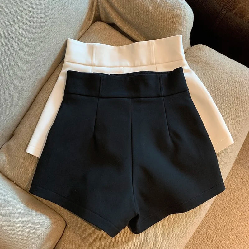 Mooyufon Black Shorts