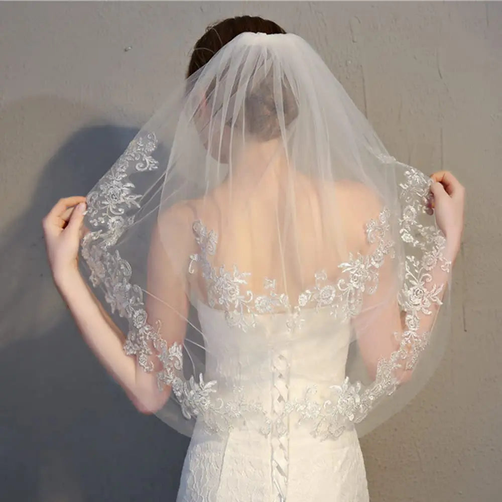 Bridal Lace Wedding for 2-Tier Appliqued Short Waist Length