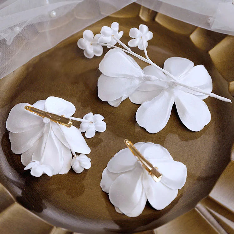 CC Flower Shape Hairpins